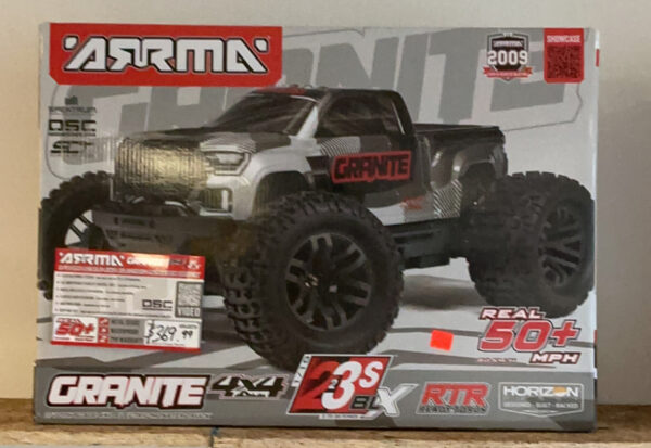 Granite 4x4 1/10 scale monster truck