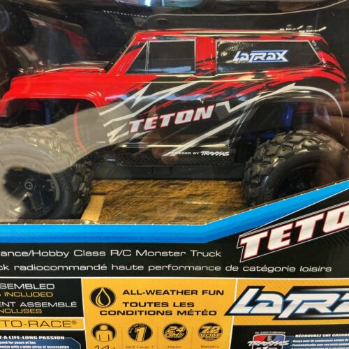 image-1004.jpg 76054-5 1/18 Latrax Teton Red