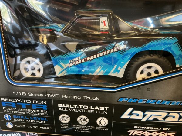 76064-5 Latrax Desert Pre-Runner Blue