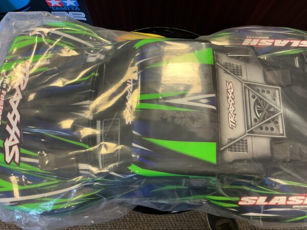 image-1017.jpg 6941-GRN Body Slash 4x4 Green