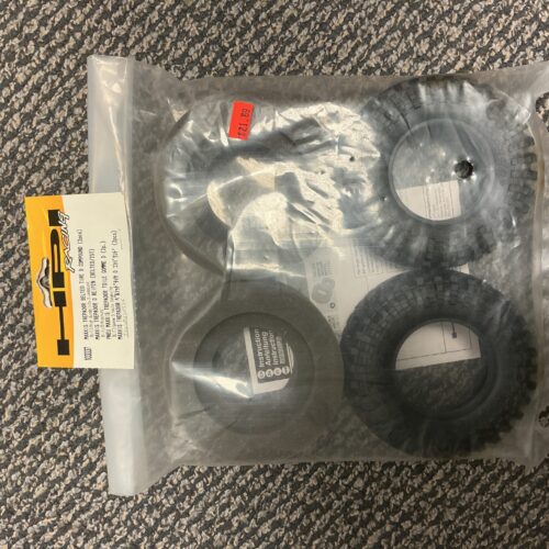 103337 maxxis belted tire