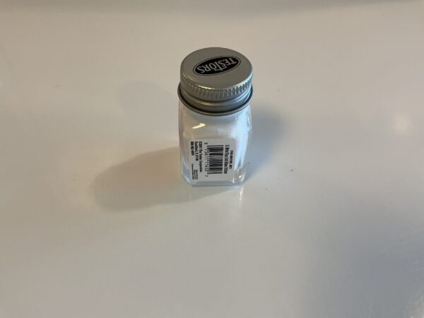 image-298.jpg Gl. White 1145