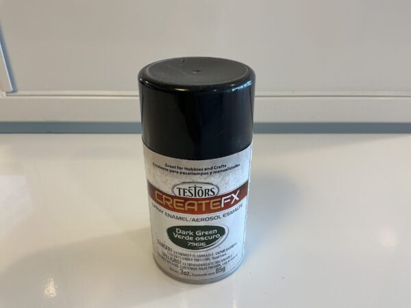 image-313.jpg Dark green spray enamel