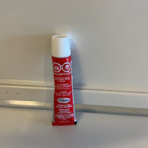 image-324.jpg Cement for plastics