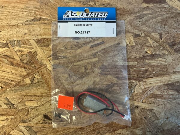 image-391.jpg Enduro 24 motor