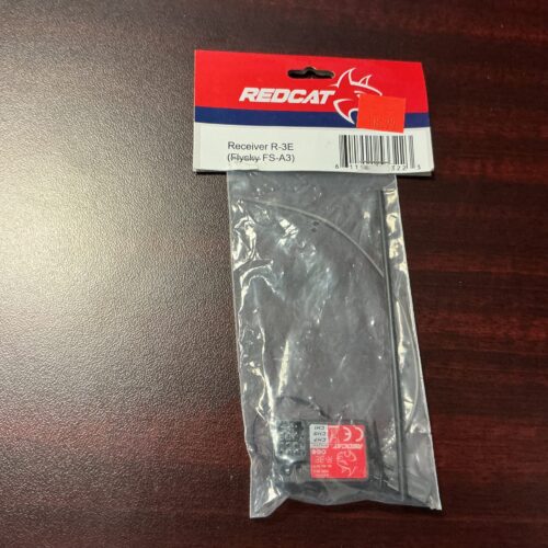 image-451.jpg Redcat receiver R-3E