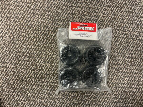 image-556.jpg Dboots fortress tire set