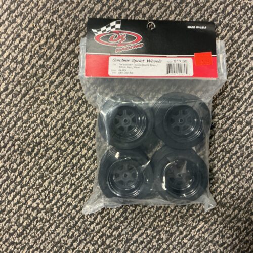 image-557.jpg Outlaw sprint tires 12mm hex rear