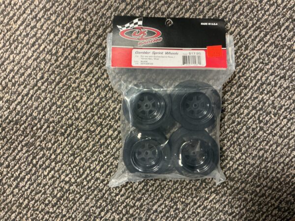 image-557.jpg Outlaw sprint tires 12mm hex rear