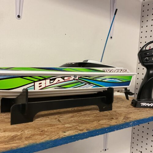 image-755.jpg Traxxas Blast Boat used